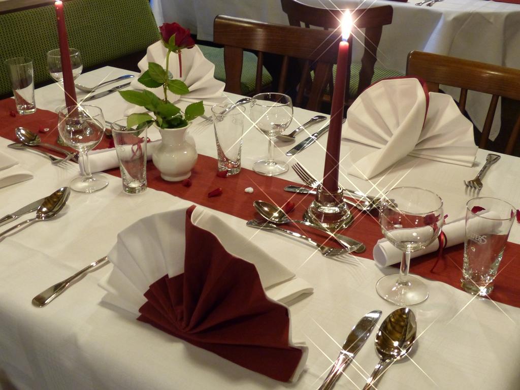 Hotel Friedchen Mit Eigener Fleischerei Artern Extérieur photo