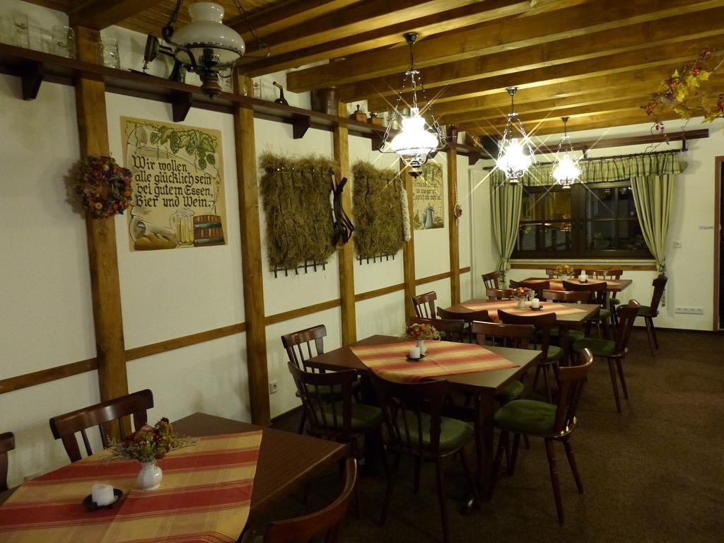 Hotel Friedchen Mit Eigener Fleischerei Artern Extérieur photo